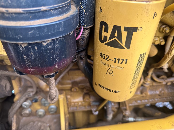 2022-caterpillar-140gc-image-85