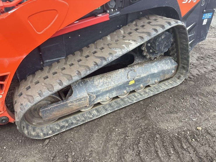 kubota-svl97-2-image-8