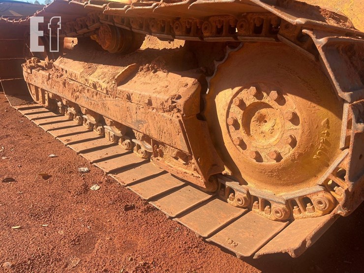 2010-deere-450j-lgp-image-11