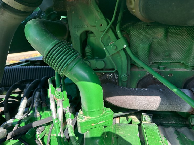 john-deere-s690-image-121