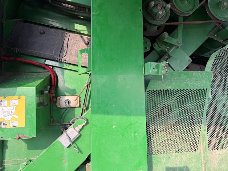 2009-john-deere-9870-sts-image-113
