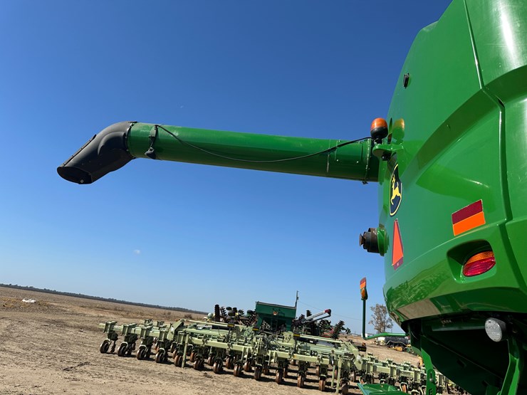 john-deere-s690-image-41