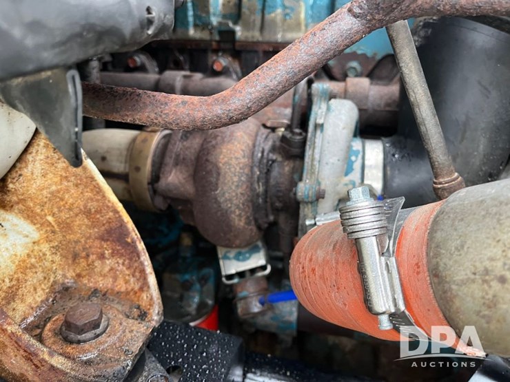 2004-international-7400-image-47