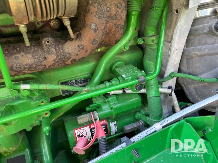 2021-john-deere-r4044-image-62