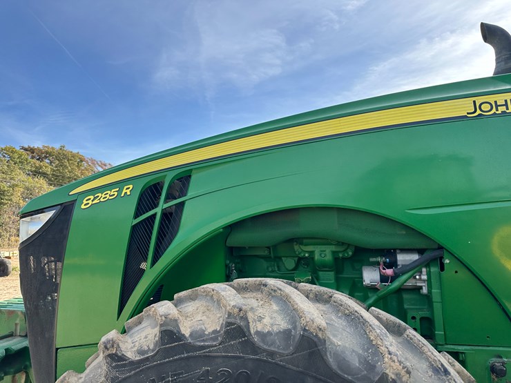 2010-john-deere-8360r-image-27