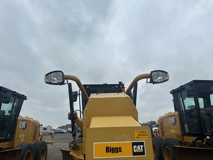 2022-caterpillar-140gc-awd-image-50