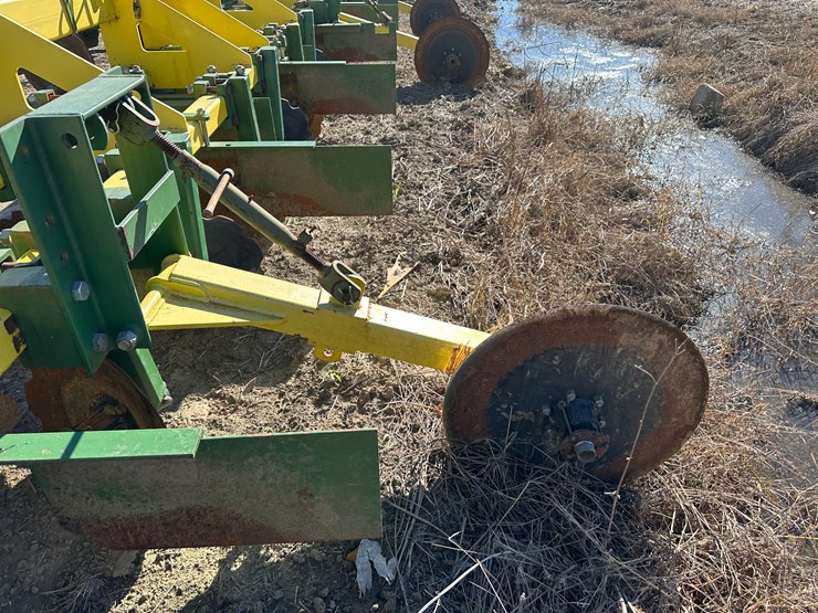 #33731-•-roll-a-cone-16-row-30"-hipper-image-41