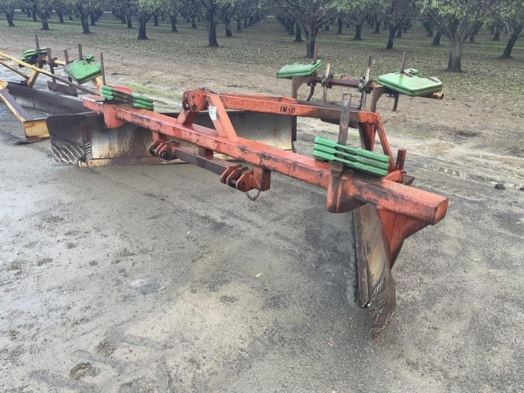 yonkers-johnson-3-pt-ditch-closer-image-3