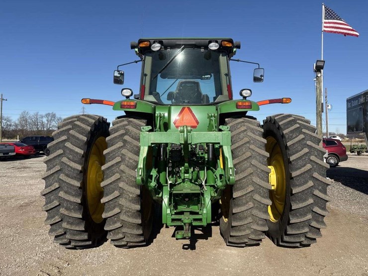 john-deere-8230-image-3