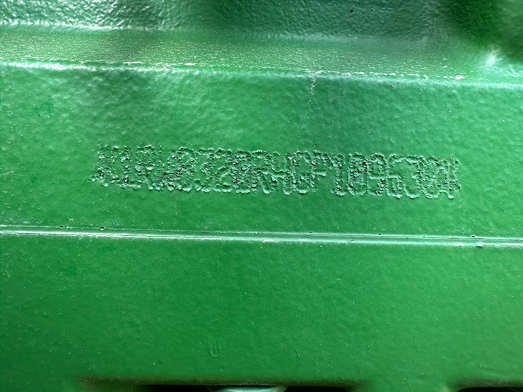 2016-john-deere-8320r-image-81