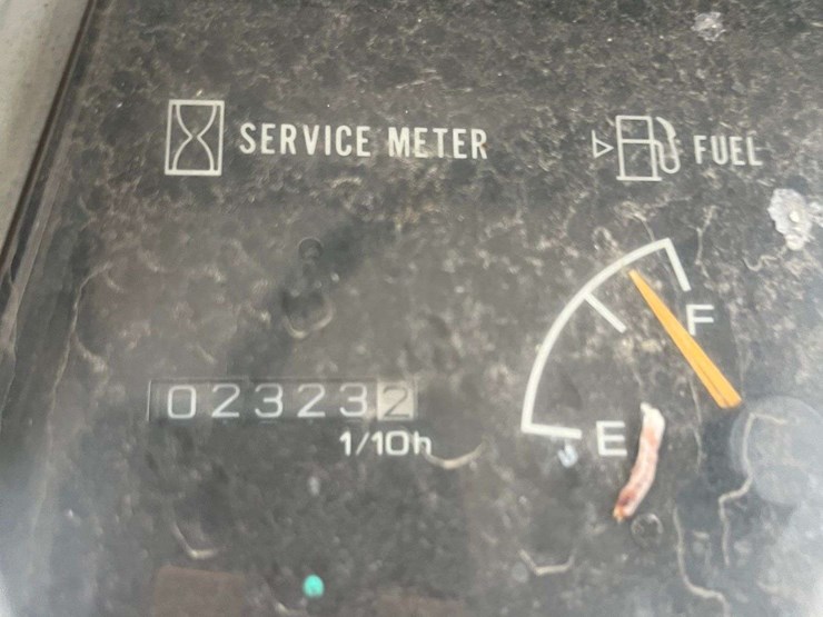 2004-komatsu-wa30-image-12