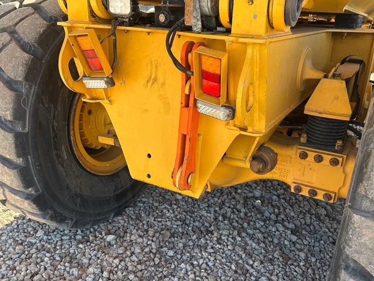 2016-volvo-a30g-image-18