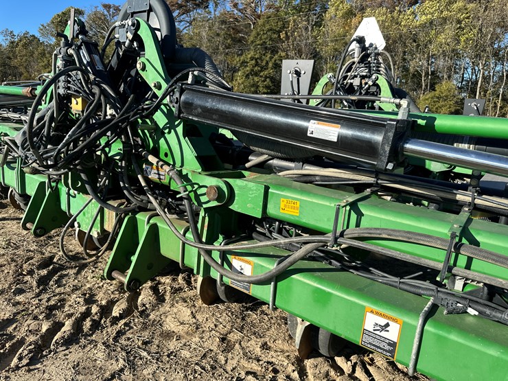 john-deere-1720-image-55