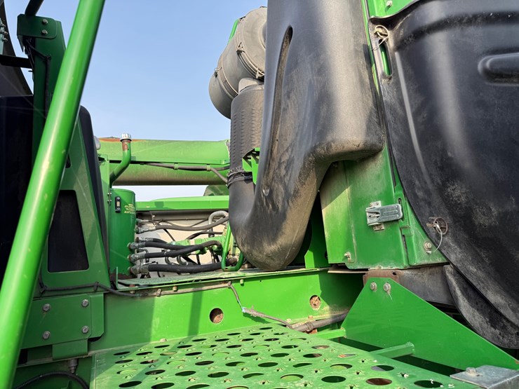 2009-john-deere-9870-sts-image-55