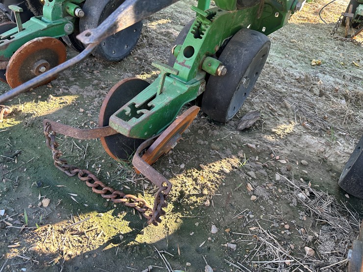john-deere-1720-image-25