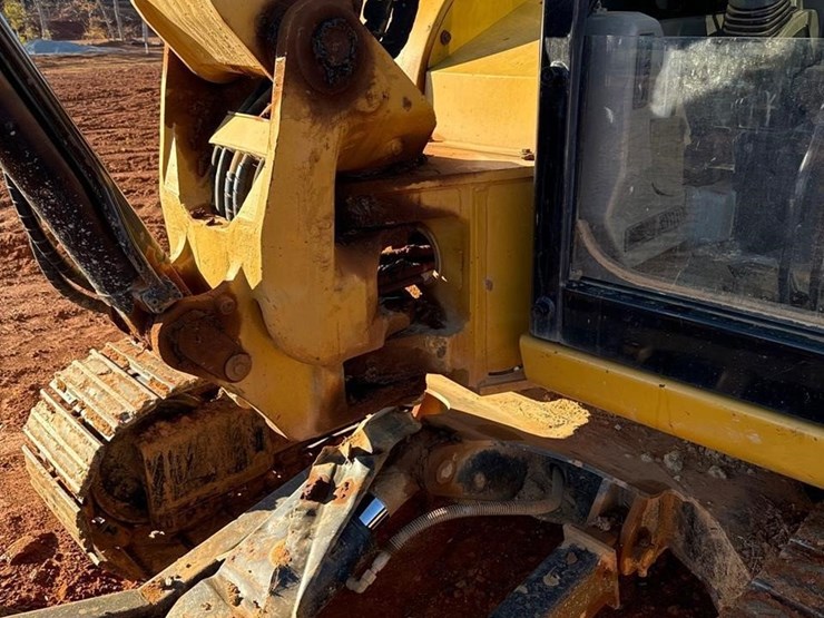 2016-caterpillar-308e2-cr-image-14