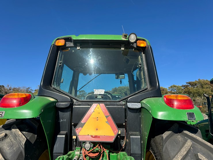 2010-john-deere-7130-image-36