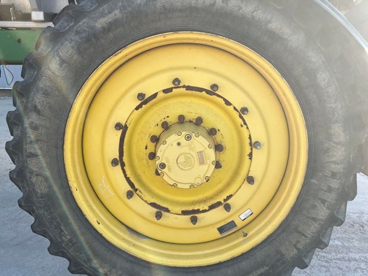 2013-john-deere-4940-image-19