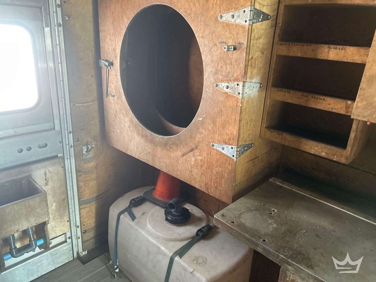 2017-freightliner-mt55-image-29