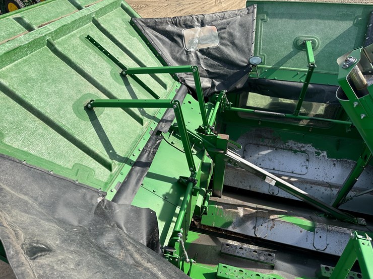 john-deere-s690-image-83