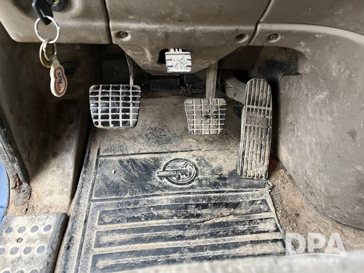 2013-freightliner-truck-(jn3436,-unit-4076)-image-49