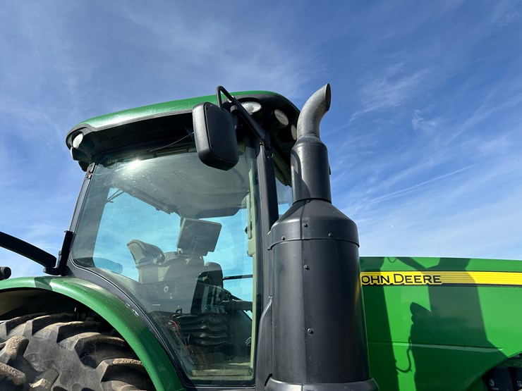 2016-john-deere-8320r-image-39