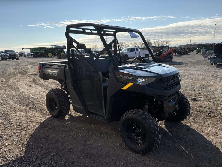 2024-polaris-ranger-1000-image-6