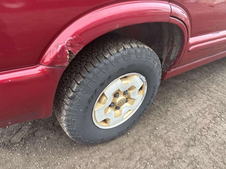 2000-chevrolet-blazer-image-10