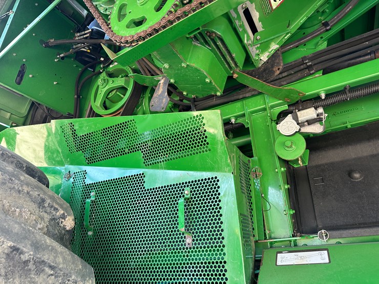 john-deere-s690-image-50