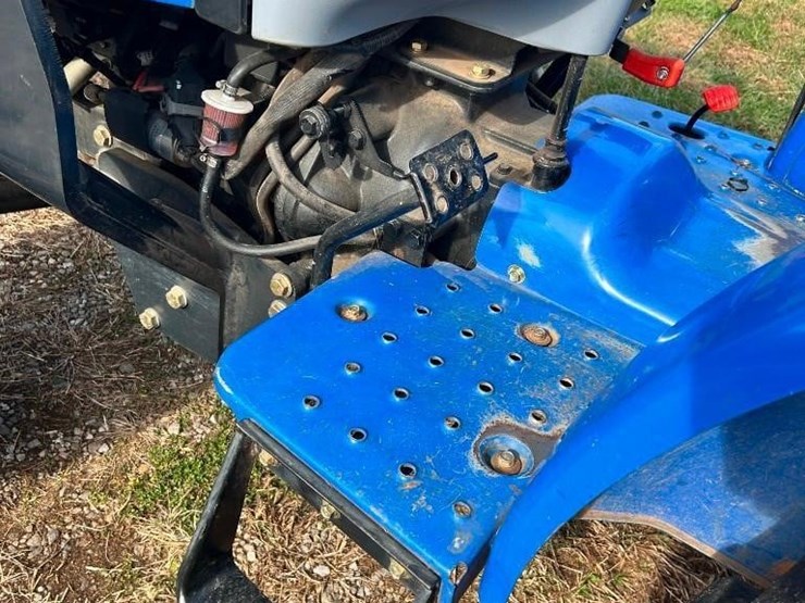 2016-new-holland-workmaster-37-image-46