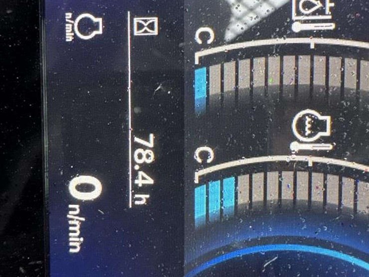 kubota-svl75-3-image-17