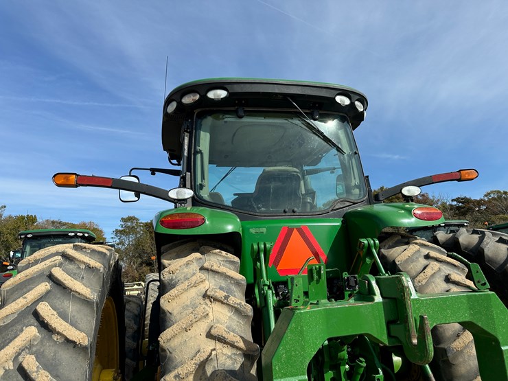 2016-john-deere-8320r-image-25