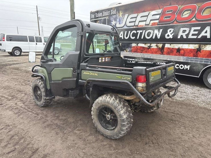 2016-john-deere-gator-image-3