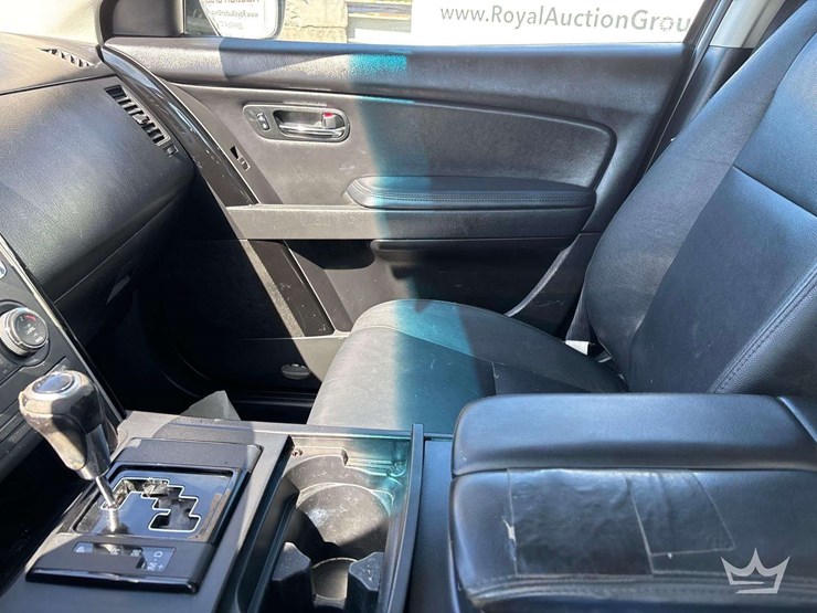 2014-mazda-cx9-image-16