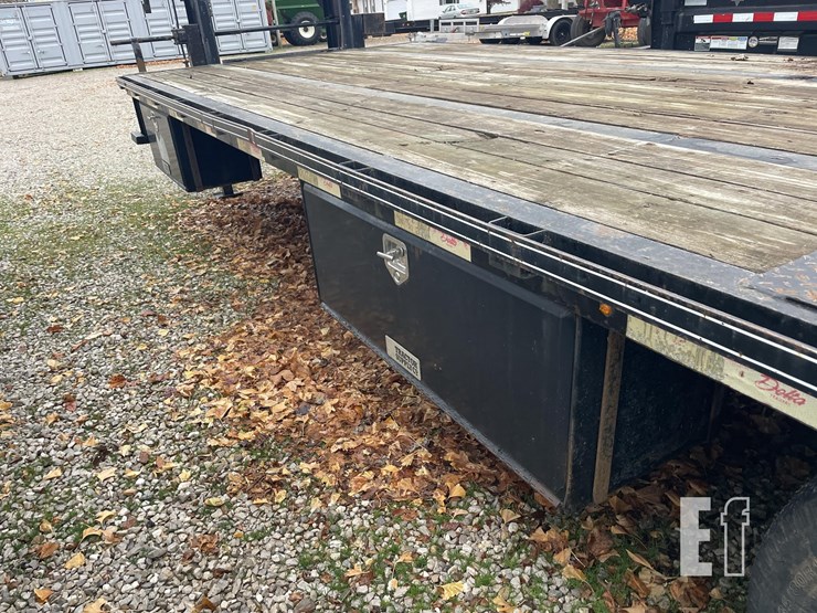 2015-delta-30-ft-x-101-in-image-18