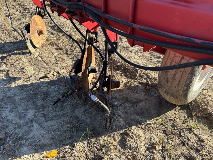 #33739-•-~20'-row-crop-cultivator-image-26