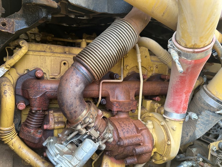 2022-caterpillar-140gc-image-70