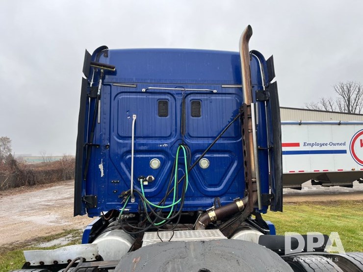2013-freightliner-truck-(jn3436,-unit-4076)-image-39