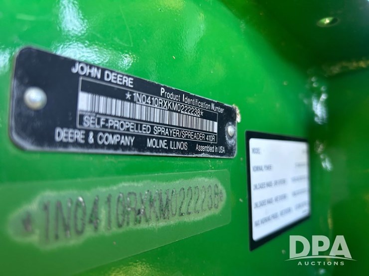 2022-john-deere-410r-image-71