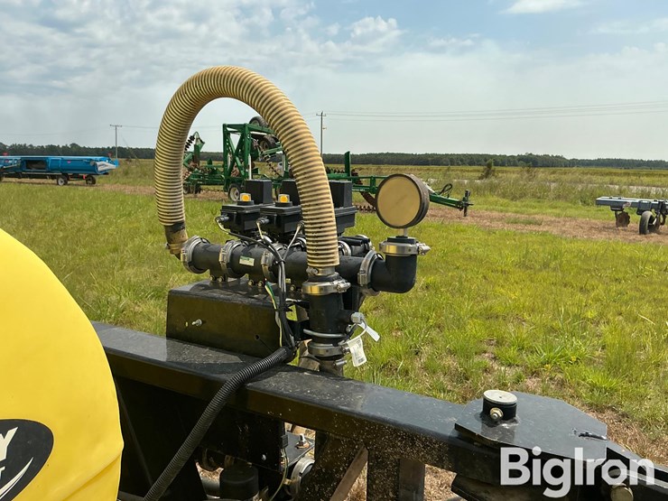ag-spray-equipment-60-image-19