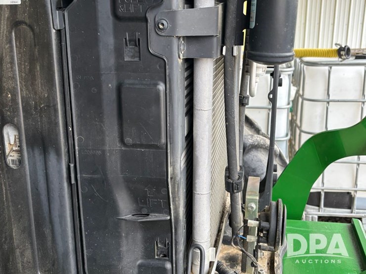 2023-john-deere-6130m-image-25