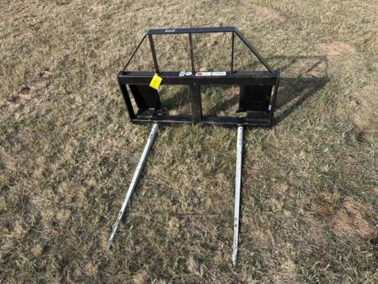 tri-l-skid-steer-bale-spikes--spikes-45”-long-image-2