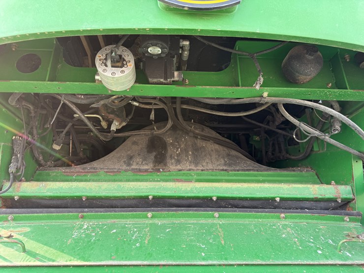 2009-john-deere-9870-sts-image-25