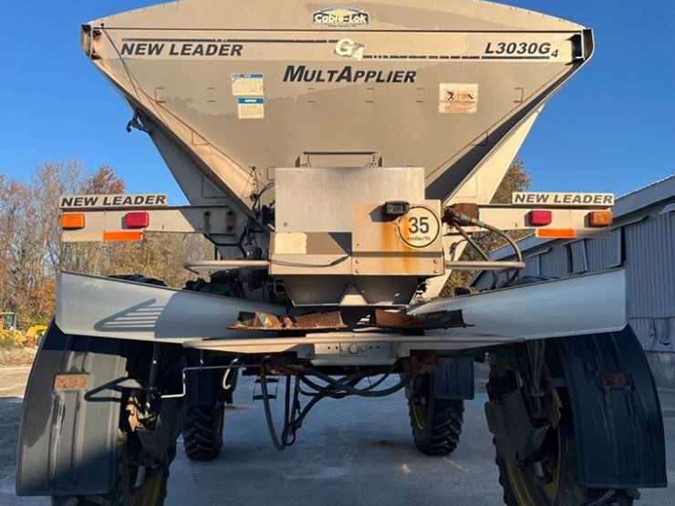 2013-john-deere-4940-image-9