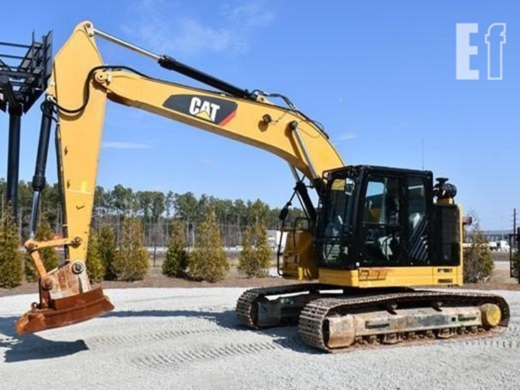 2020-caterpillar-325flcr-image-3