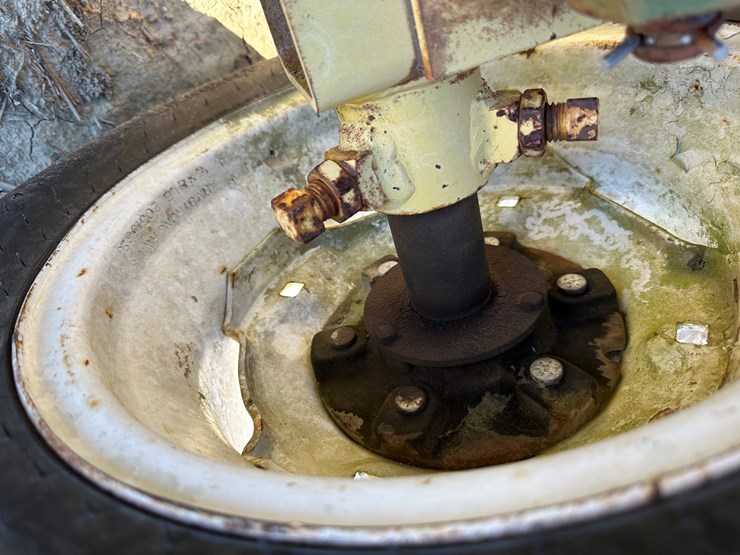 #33746-•-roll-a-cone-12.5'-chisel-plow-10-2397-image-9