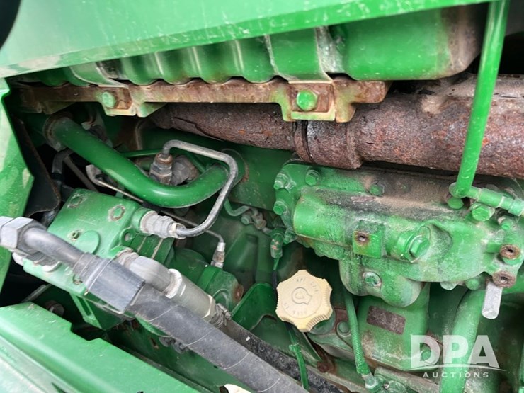 2017-john-deere-f4365-image-46