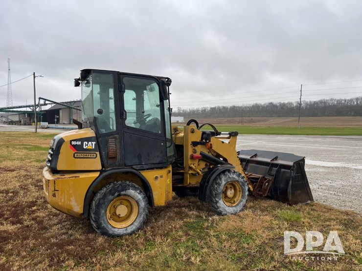 2005-caterpillar-904h-image-6