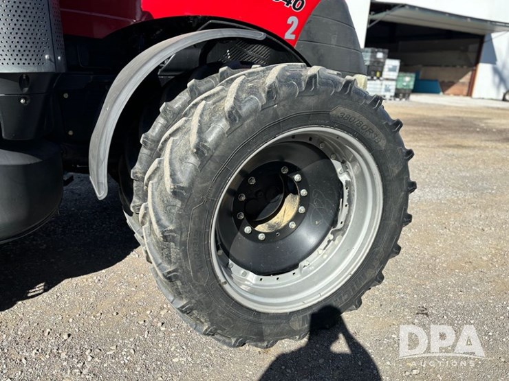 2018-case-ih-340-image-28