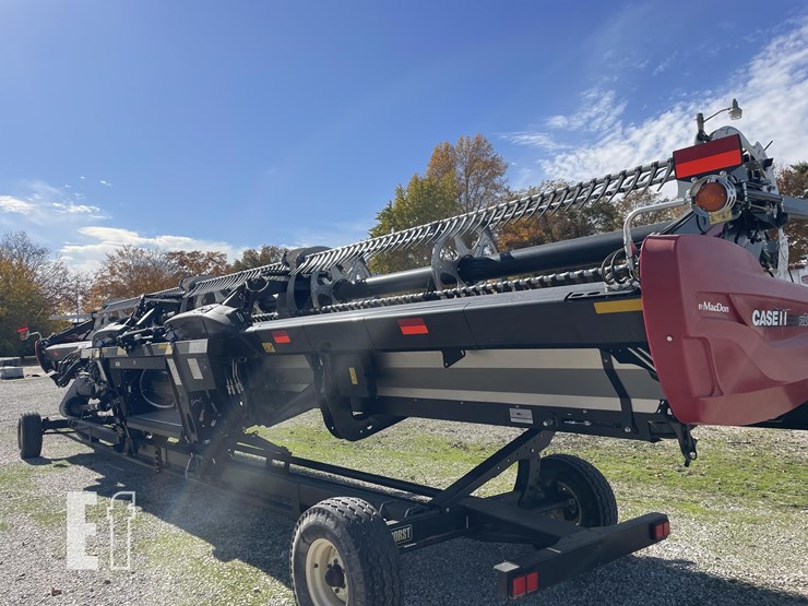 2024-case-ih-fd240-image-48